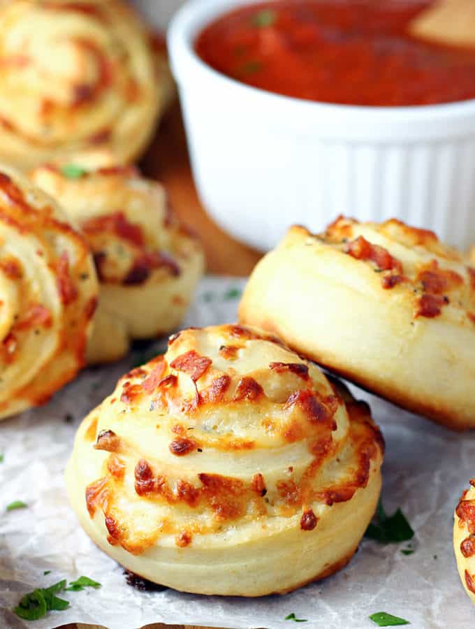 Rolls with pepperoni and cheese filling.