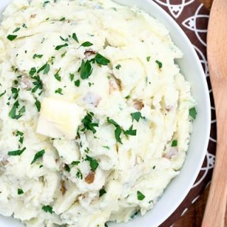 Garlic Cream Cheese Mashed Potatoes
