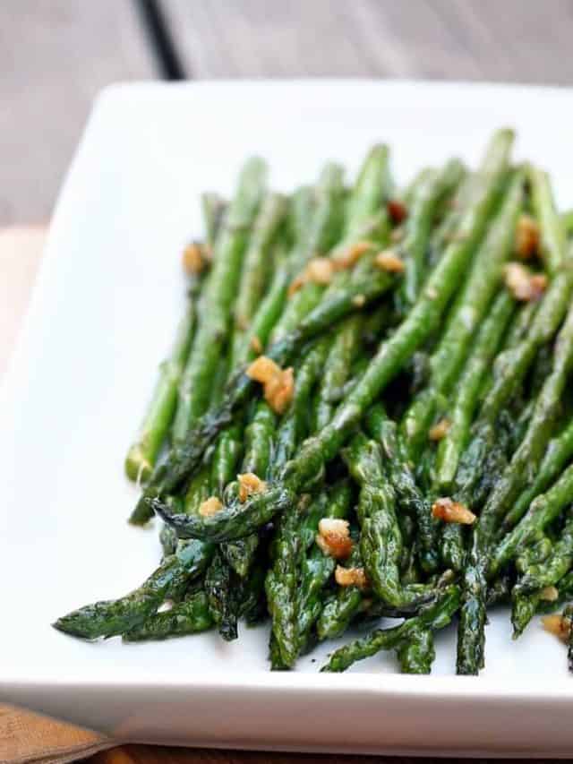 Easy Sauteed Garlic Asparagus