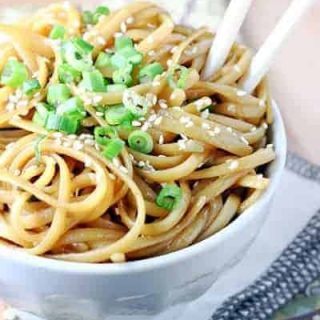 Sticky Garlic Noodles