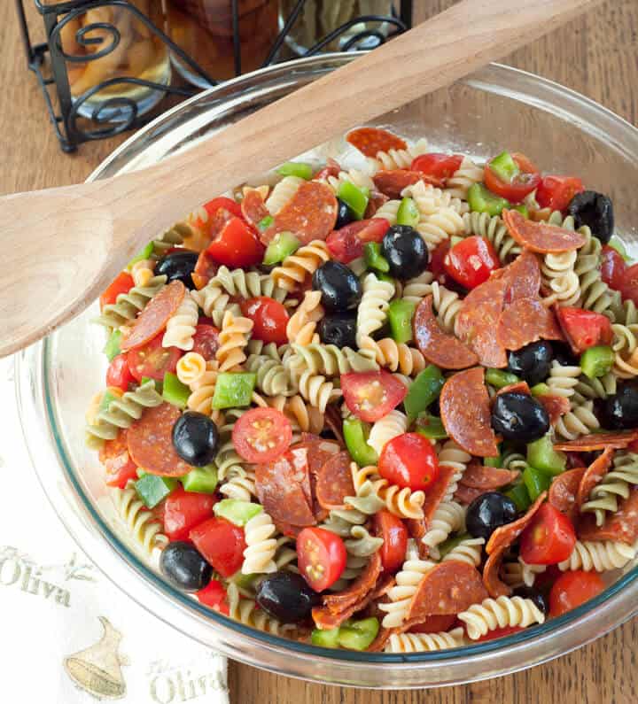 Classic Italian Pasta Salad {Wishes and Dishes}