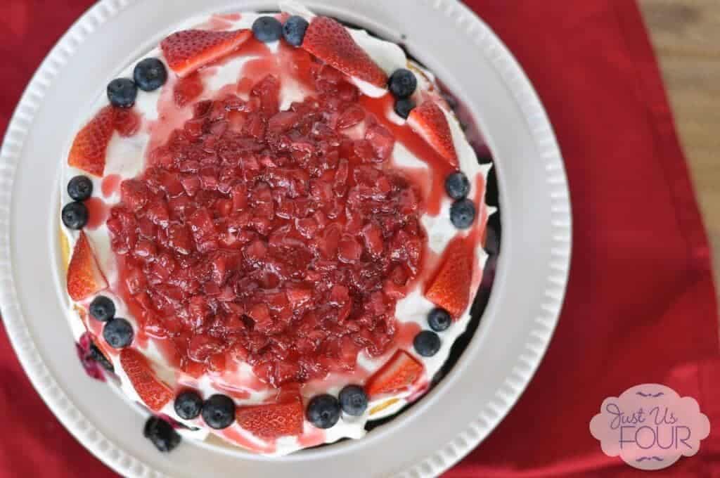 Red, White, and Blueberry Cheesecake {My Suburban Kitchen}