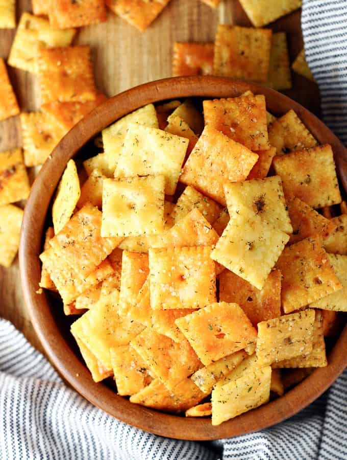 Ultimate Seasoned Cheese Crackers