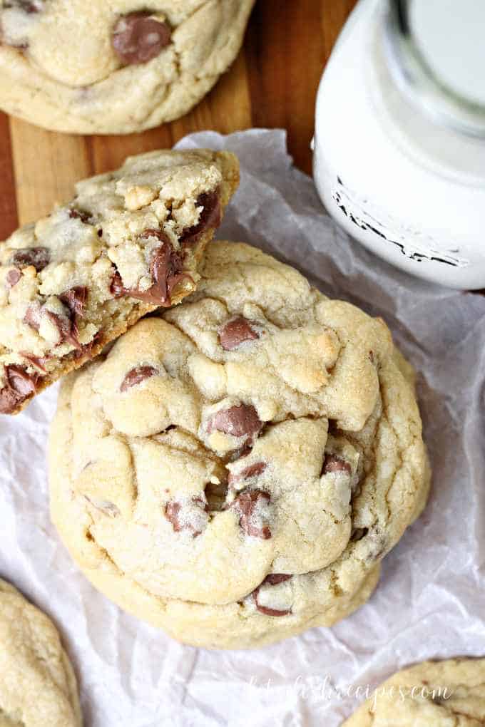 Copycat Crumbl Chocolate Chip Cookies