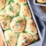 Garlic Parmesan Pull-Apart Bread