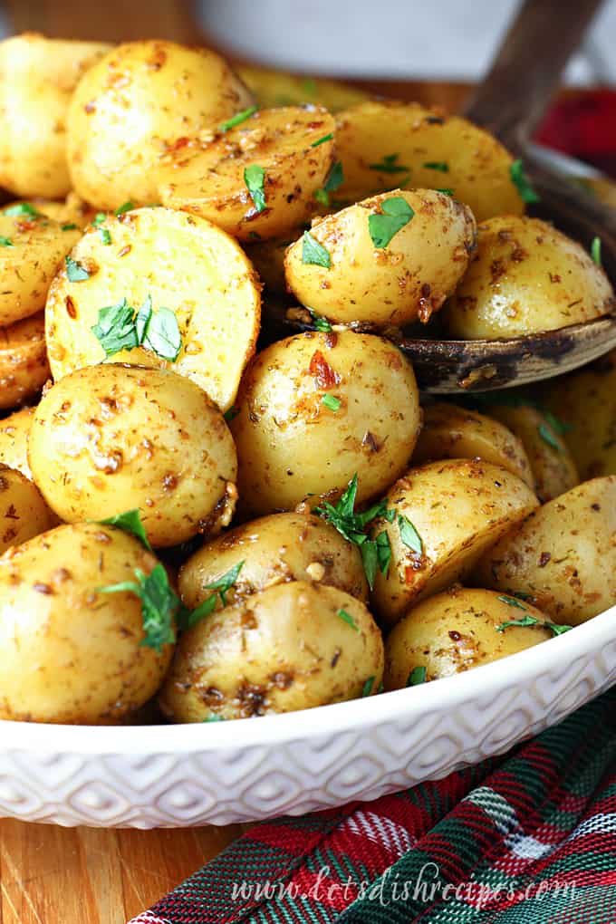 Slow Cooker Greek Potatoes