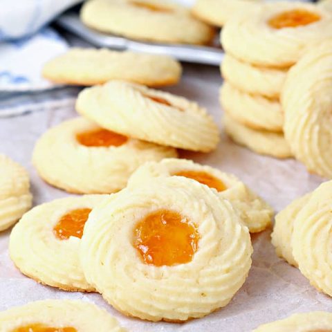 https://letsdishrecipes.com/wp-content/uploads/2023/11/Apricot-Spritz-Cookies-feature-480x480.jpg