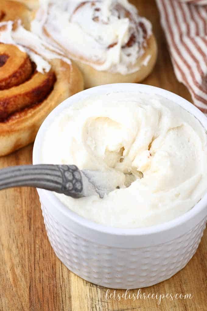 Quick Cinnamon Roll Frosting with No Cream Cheese